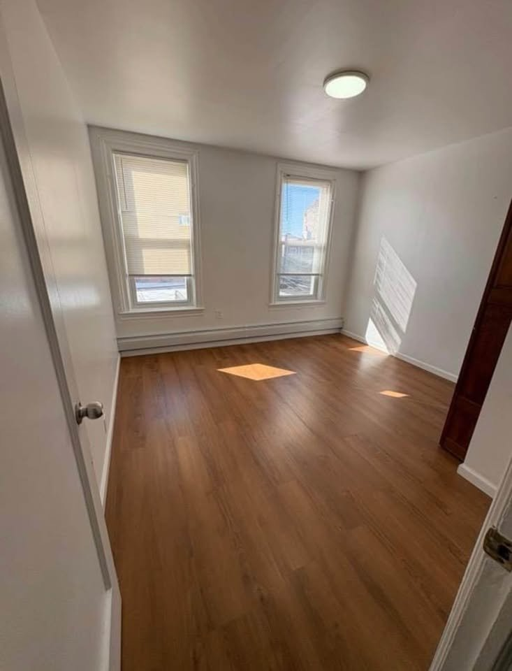 2 bedrooms, 1 bathroom – Apartment