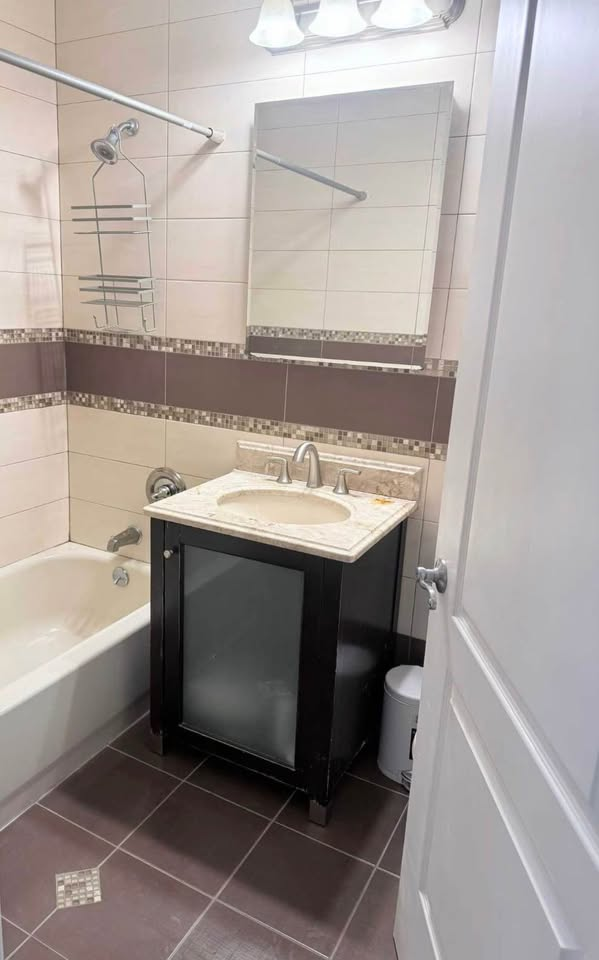 2 bedrooms, 2 bathrooms – Apartment