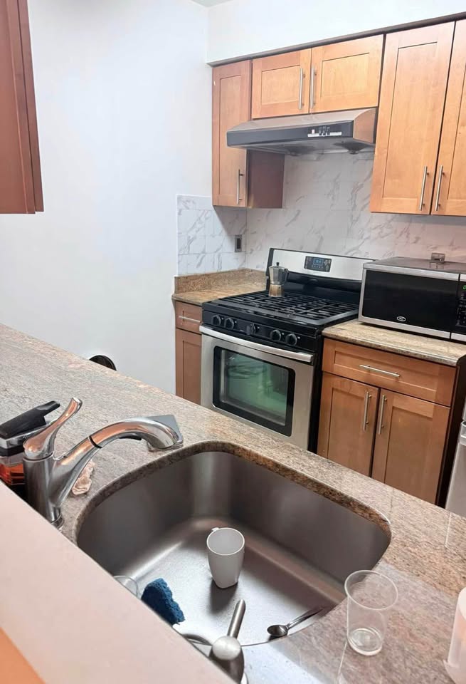 2 bedrooms, 1.5 bathrooms – Apartment